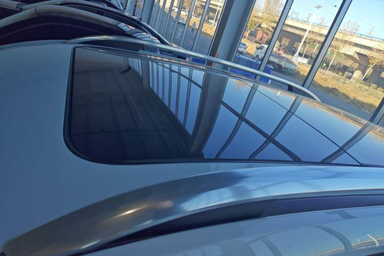 Used Roewe RX5 2018 20T Two-Wheel Drive Manual Flagship Edition