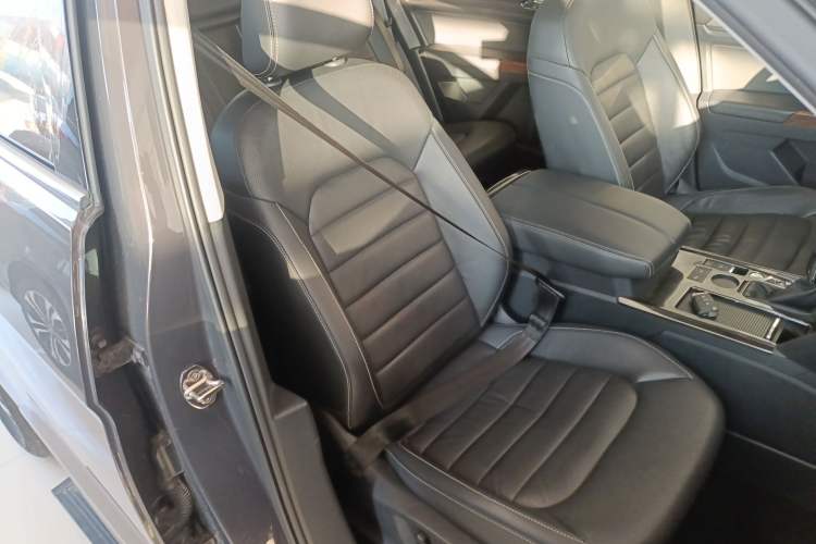 Used Volkswagen Teramont 2017 330TSI Two-Wheel-Drive Luxury Edition