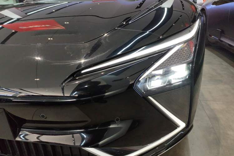 Used  L7 2022 Dynamic Model
