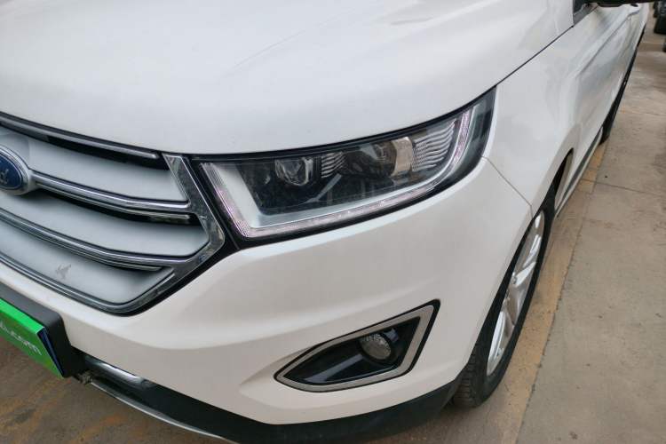 Used Ford Edge 2016 EcoBoost 245 Four-Wheel Drive Titanium Edition 7-Seater