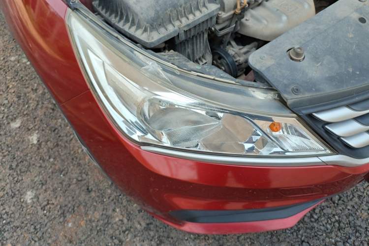 Used Baojun 310 2016 1.2L manual Comfort trim level
