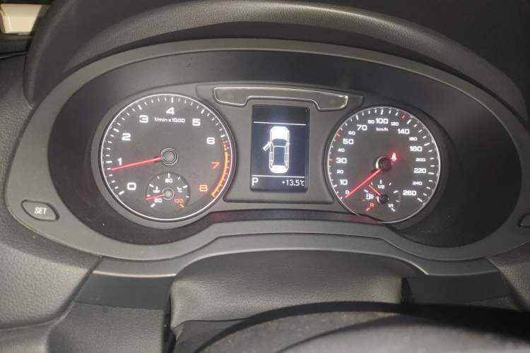 Used Audi Q3 2017 35 TFSI Fashion Model