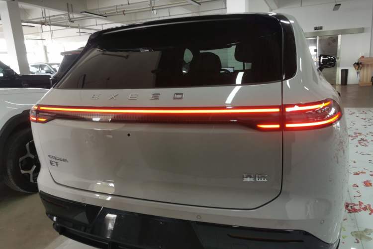 Used  Star Era ET 2024 Extended-Range 240 Ultra All-Wheel Drive