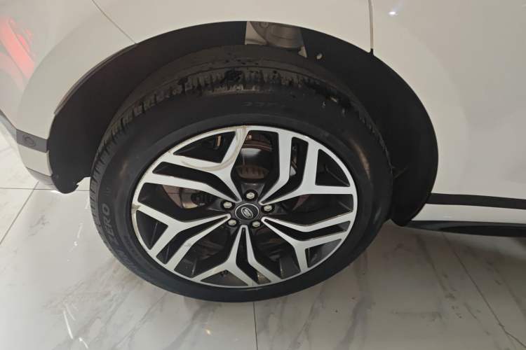 Used Land Rover Range Rover Evoque 2020 249 PS R-DYNAMIC SE Sport Technology Edition