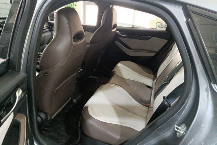 Used BYD Qin PLUS 2023 Champion Edition DM-i 55KM Leading Model
