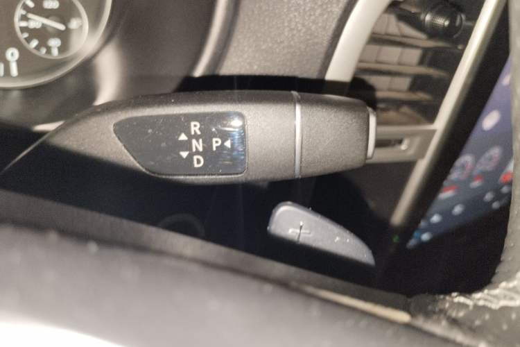 Used Mercedes-Benz Vito 2016 2.0T Business Edition
