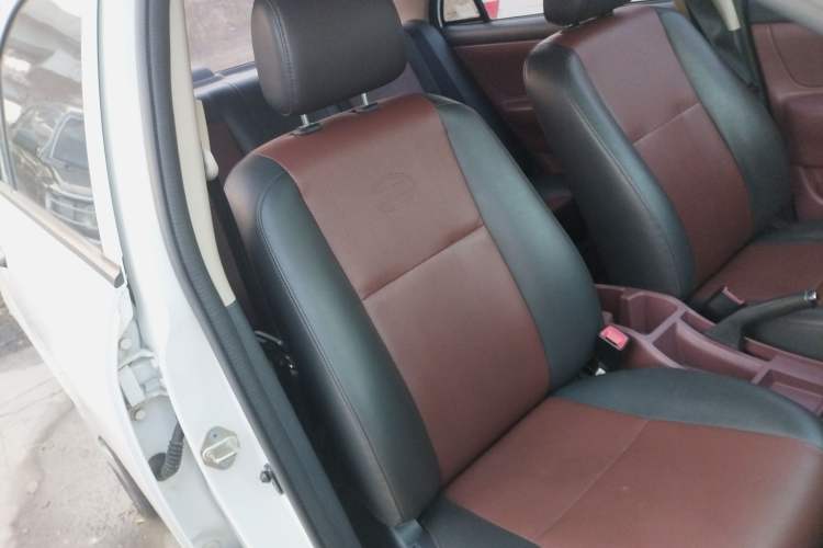 Used BYD F3 2012 Energy-Saving Edition 1.5L Manual Comfort Model
