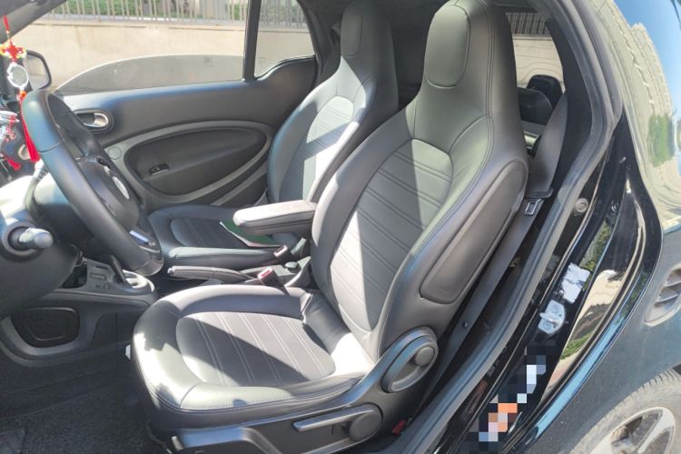 Used  fortwo 2018 1.0L 52kW Hardtop Passion Edition China V Standard
