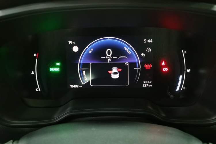 Used Toyota Corolla 2023 1.8L Smart Electric Hybrid Dual-Motor Elite Edition
