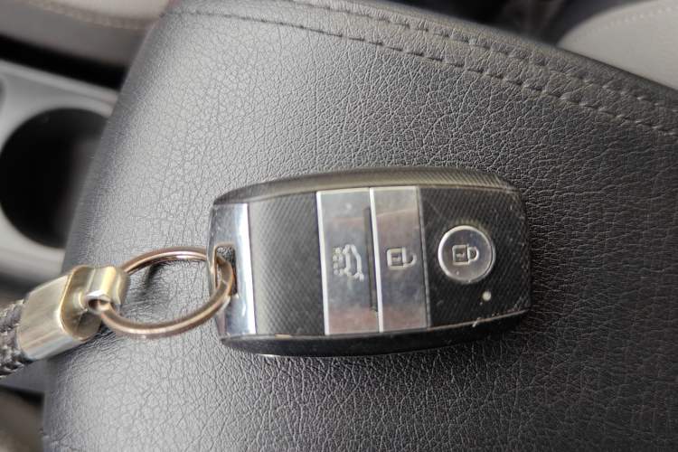 Used Kia Stonic 2019 1.4L Automatic Fun Edition China V Standard
