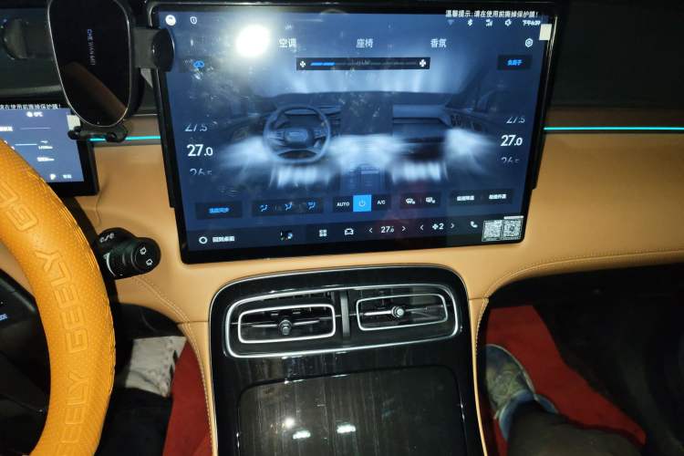 Used Geely Auto FX11 2025 4th Generation 1.5TD DCT Jinxiu