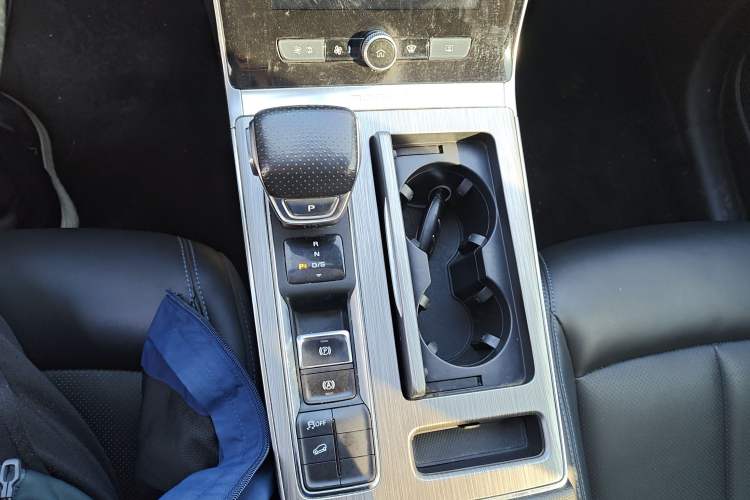 Used Roewe RX5 2022 330TGI Automatic National Style Edition
