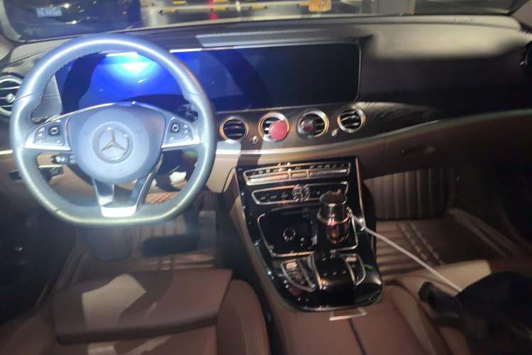 Used Mercedes-Benz E-Class 2017 E 200 L Sport 4MATIC
