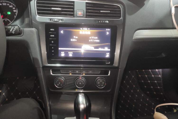 Used Volkswagen Golf 2020 Zhiai Edition 280TSI DSG Comfort Model
