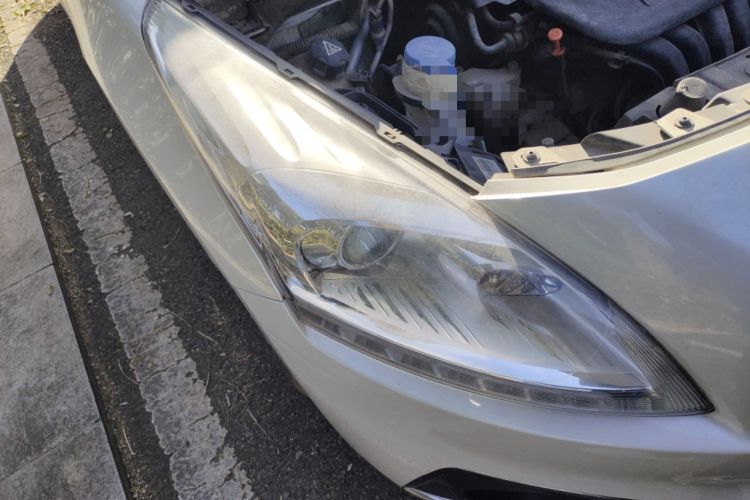 Used Peugeot 3008 2015 2.0L Automatic Classic Edition