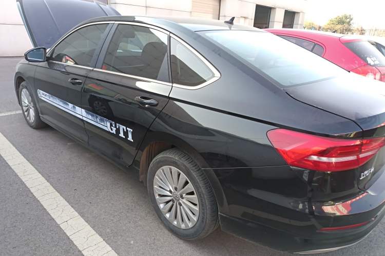 Used Volkswagen Lavida 2019 1.5L Automatic Comfort Edition China VI Standard
