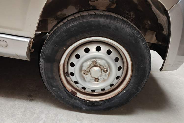 Used Wuling Zhiguang 2013 1.0L Practical Version