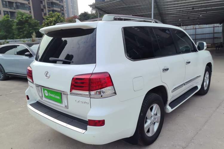 Used Lexus LX 2013 570