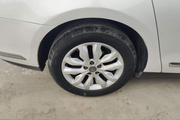 Used Citroen C5 2013 2.3L Automatic Zunyu Model
