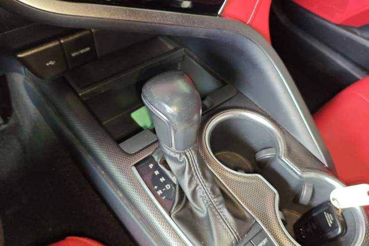 Used Toyota Camry 2021 2.0S FENGSHANG Edition
