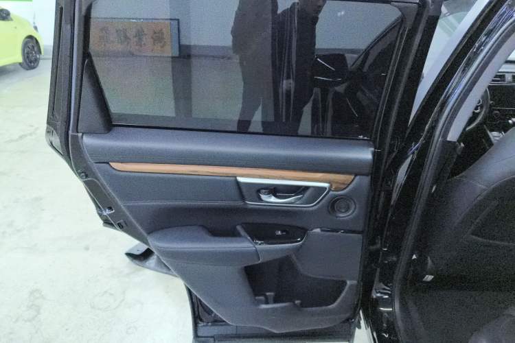 Used Honda CR-V 2019 Brilliant Edition Plus 240TURBO CVT Two-Wheel Drive Fashion Version China VI Emission Standard
