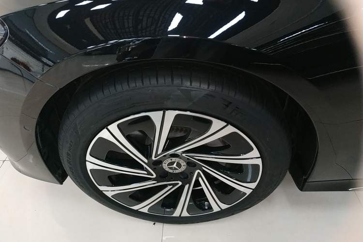 Used Mercedes-Benz E-Class 2024 E 300 L Luxury Model