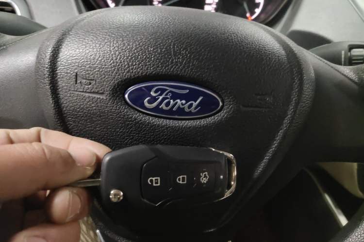 Used Ford Escort 2017 Revised Version 1.5L Automatic Comfort Edition
