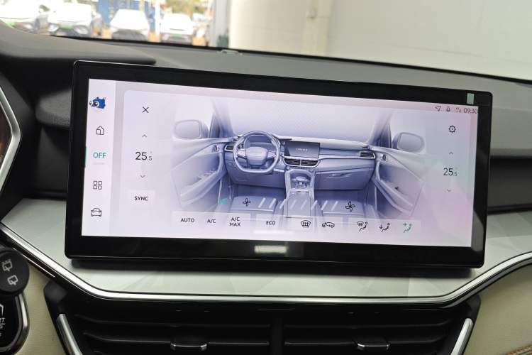 Used Lynk & Co 06 EM-P 2023 1.5T Remix PHEV Pro
