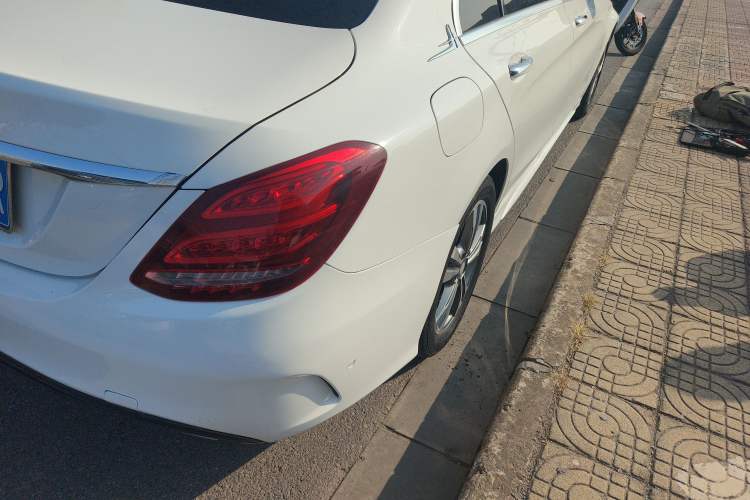 Used Mercedes-Benz C-Class 2017 Facelift C 200 L Sport Edition