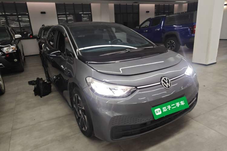 Used Volkswagen ID.3 2023 Pure Smart Edition