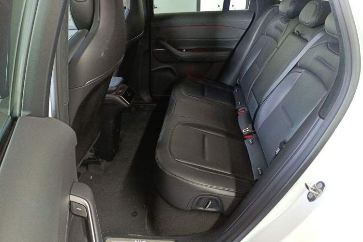 Used Nio ES6 2023 75 kWh
