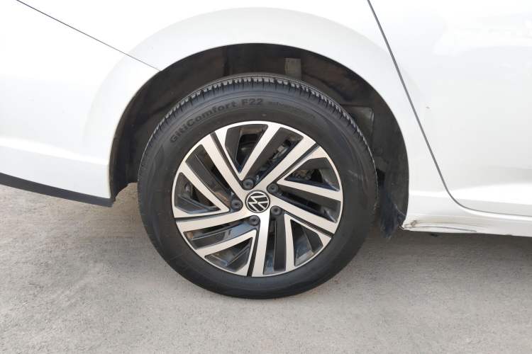 Used Volkswagen Lavida 2024 1.5L Automatic 5 Million Edition
