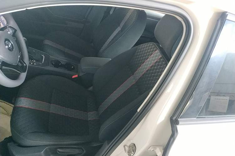 Used Volkswagen Lamando 2021 230TSI DSG Fashion Edition