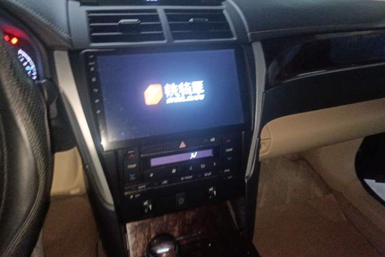 Used Toyota Camry 2016 2.0G 10th Anniversary Leading Edition
