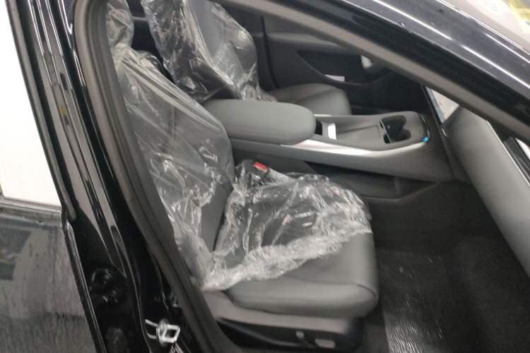 Used XPeng MONA M03 2025 620 Ultra-Long Range Plus
