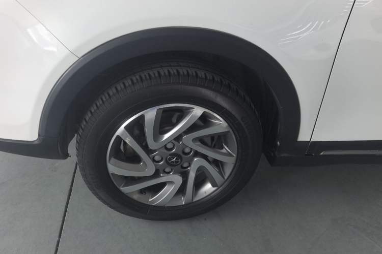 Used  Refine S3 2016 1.5L CVT Luxury Smart Version