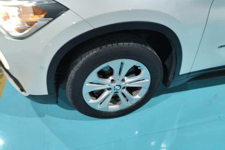 Used BMW X1 2016 sDrive18Li Premium Edition
