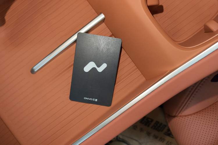 Used ONVO L60 2024 60 kWh All-Wheel Drive
