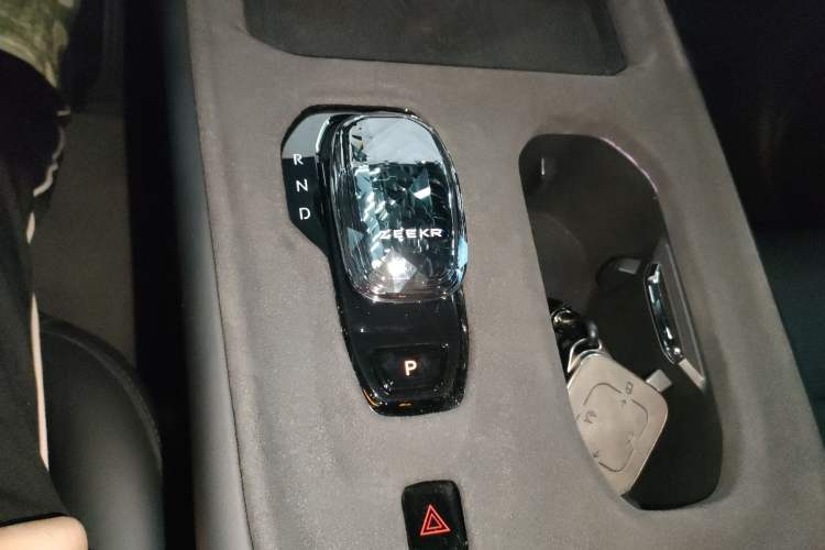 Used Zeekr 009 2022 WE Edition
