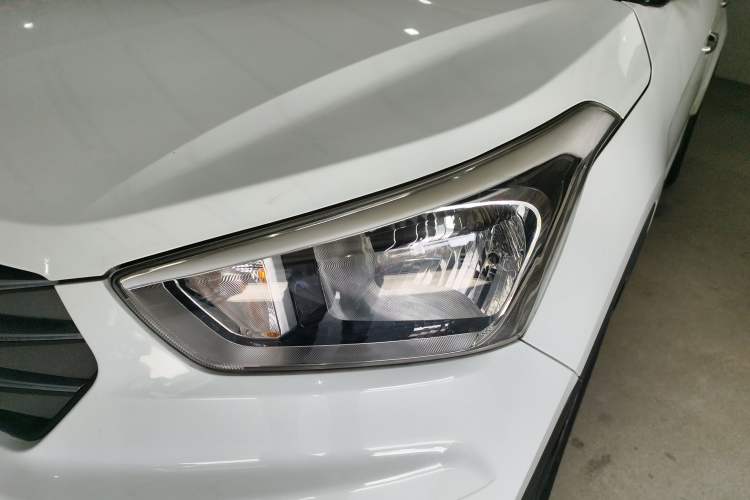 Used Hyundai ix25 2015 1.6L Automatic Two-Wheel Drive Smart GLS Trim
