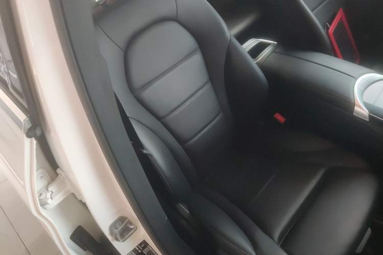 Used Mercedes-Benz GLC 2021 GLC 260 L 4MATIC Dynamic Edition
