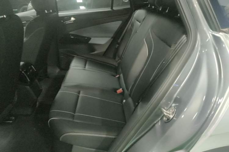 Used Volkswagen ID.4 X 2021 Pure+ Long-Range Edition