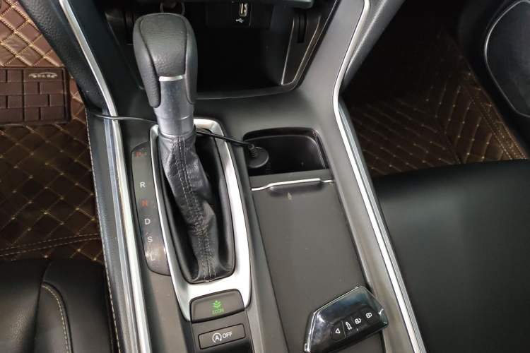 Used Honda Inspire 2019 260TURBO Elegant Edition China VI Emission Standard
