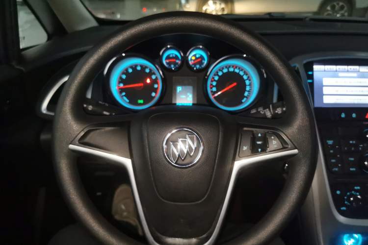 Used Buick GT 2014 XT 1.6L Automatic Fashion Edition
