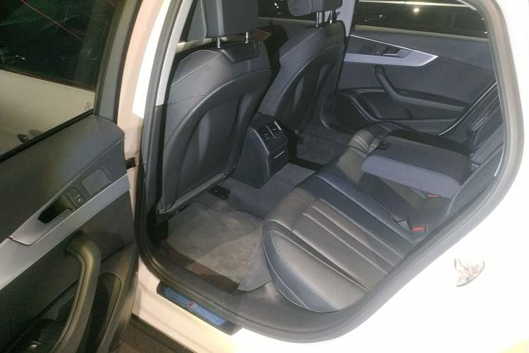 Used Audi A4L 2020 40 TFSI Fashion Dynamic Model