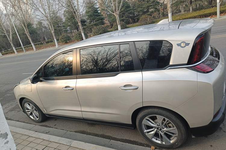 Used Bestune NAT 2024 PRO Jiaxiang Edition 425km
