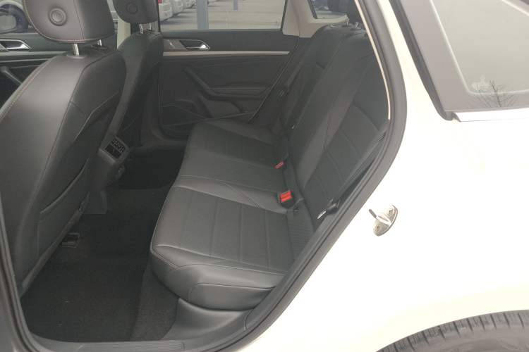 Used Volkswagen Lavida 2018 1.5L Automatic Comfort Edition China V Standard
