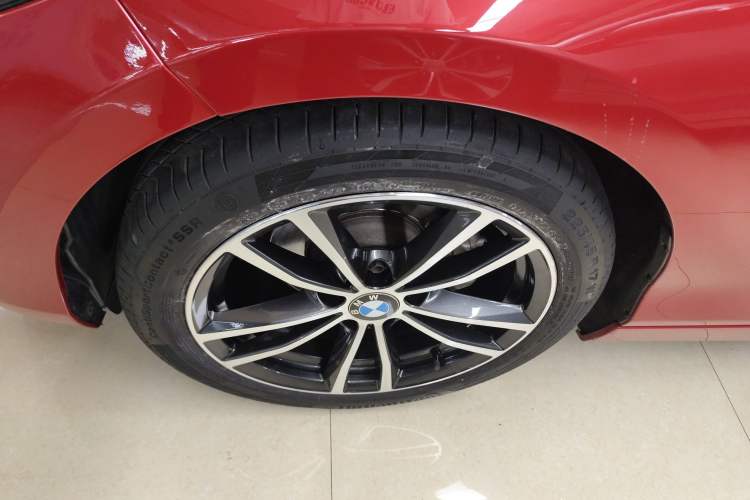 Used BMW 2 Series 2018 220i Convertible Coupe Sports Design Package
