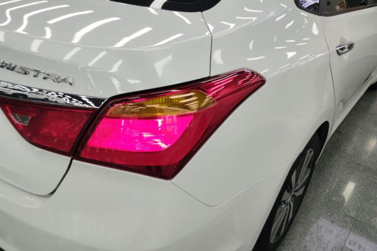 Used Hyundai Mistra 2016 1.8L Automatic Smart GLS
