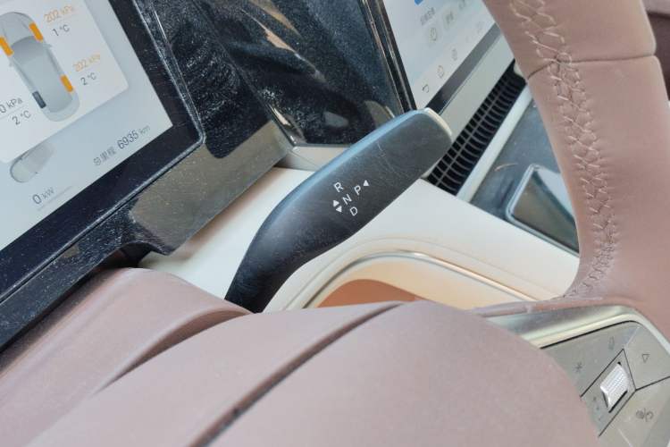 Used BYD Xia 2025 DM-i 1.5T 180km Beyond Edition
